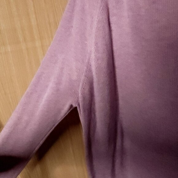 Lou & Grey Womens Lavender Purple Lightweight Oversized Sweater XS - Picture 3 of 5